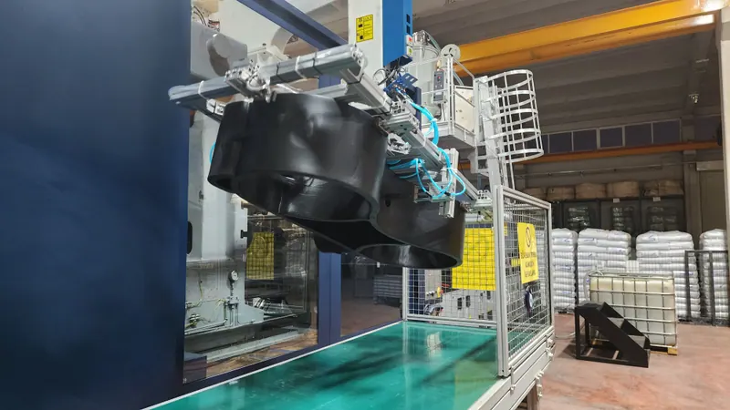 ASAKUA facility — workshop view