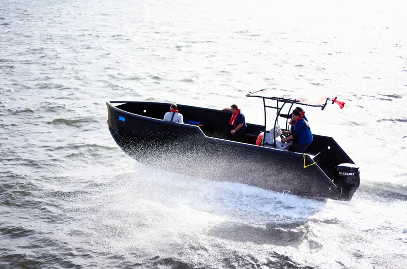 ASAKUA polyethylene workboat — floating jetty, floating platform