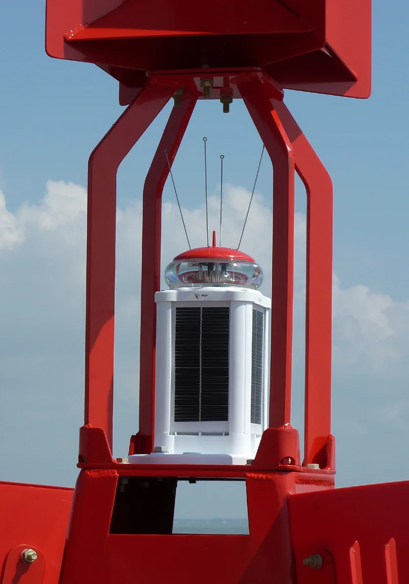 Flashing Marine Lantern — 3